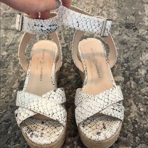 Snakeskin platform espadrilles!
